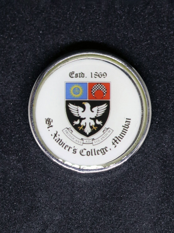 Xaviers College Emblem - Magnetic Lapel Pin