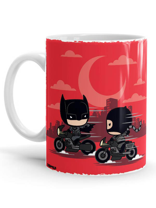 

Redwolf - Bat & Cat Chibi Ride - Batman Official Mug, Multi-coloured